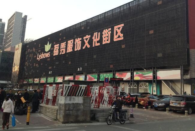 深圳南油服装批发市场营业时间、批发价格、进货技巧一览